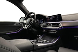 harmaa BMW X5 2023 kuva 9.