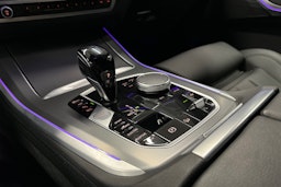 harmaa BMW X5 2023 kuva 29.