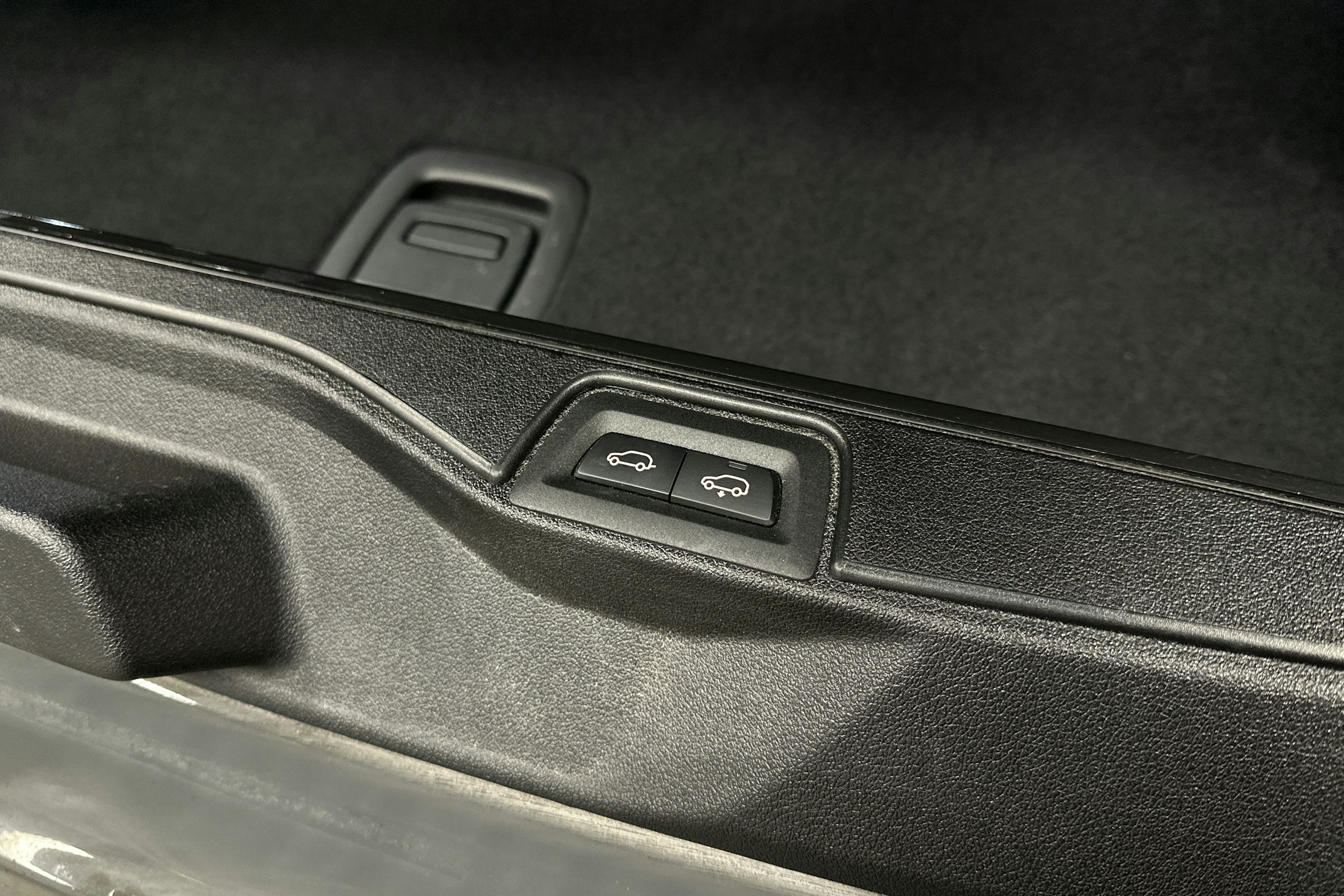 harmaa BMW X5 2023 kuva 36.