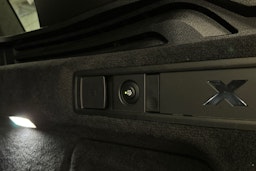 harmaa BMW X5 2023 kuva 37.