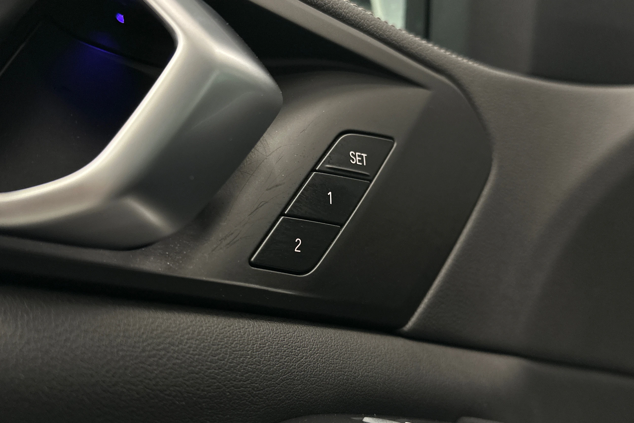 valkoinen BMW X5 2023 kuva 22.