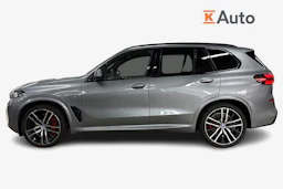 Harmaa BMW X5 2024 kuva 7.