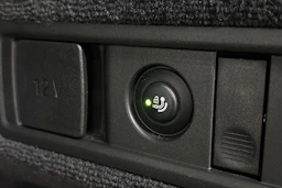 Harmaa BMW X5 2024 kuva 33.
