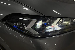 Harmaa BMW X5 2024 kuva 35.