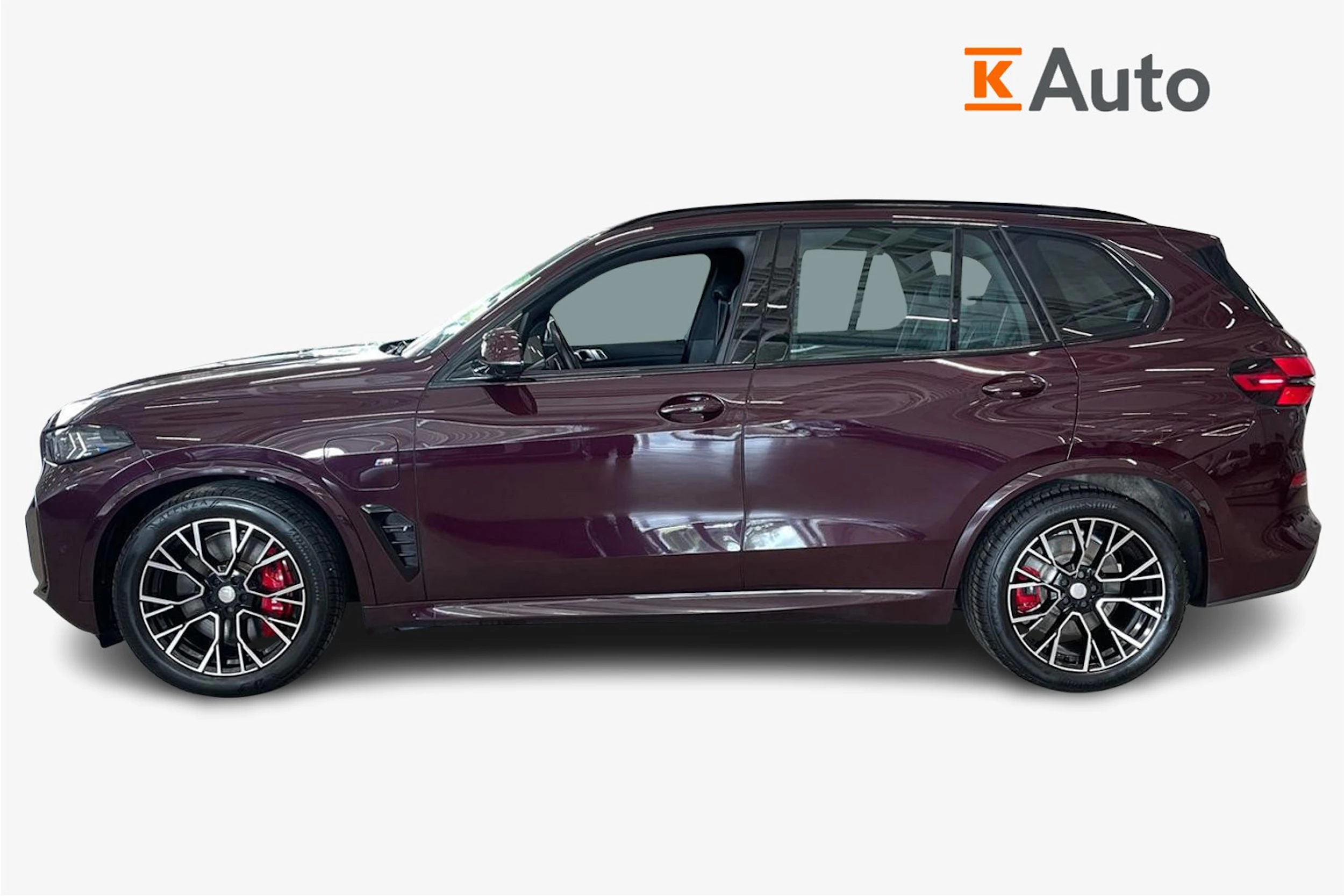 met. punainen BMW X5 2024 kuva 5.