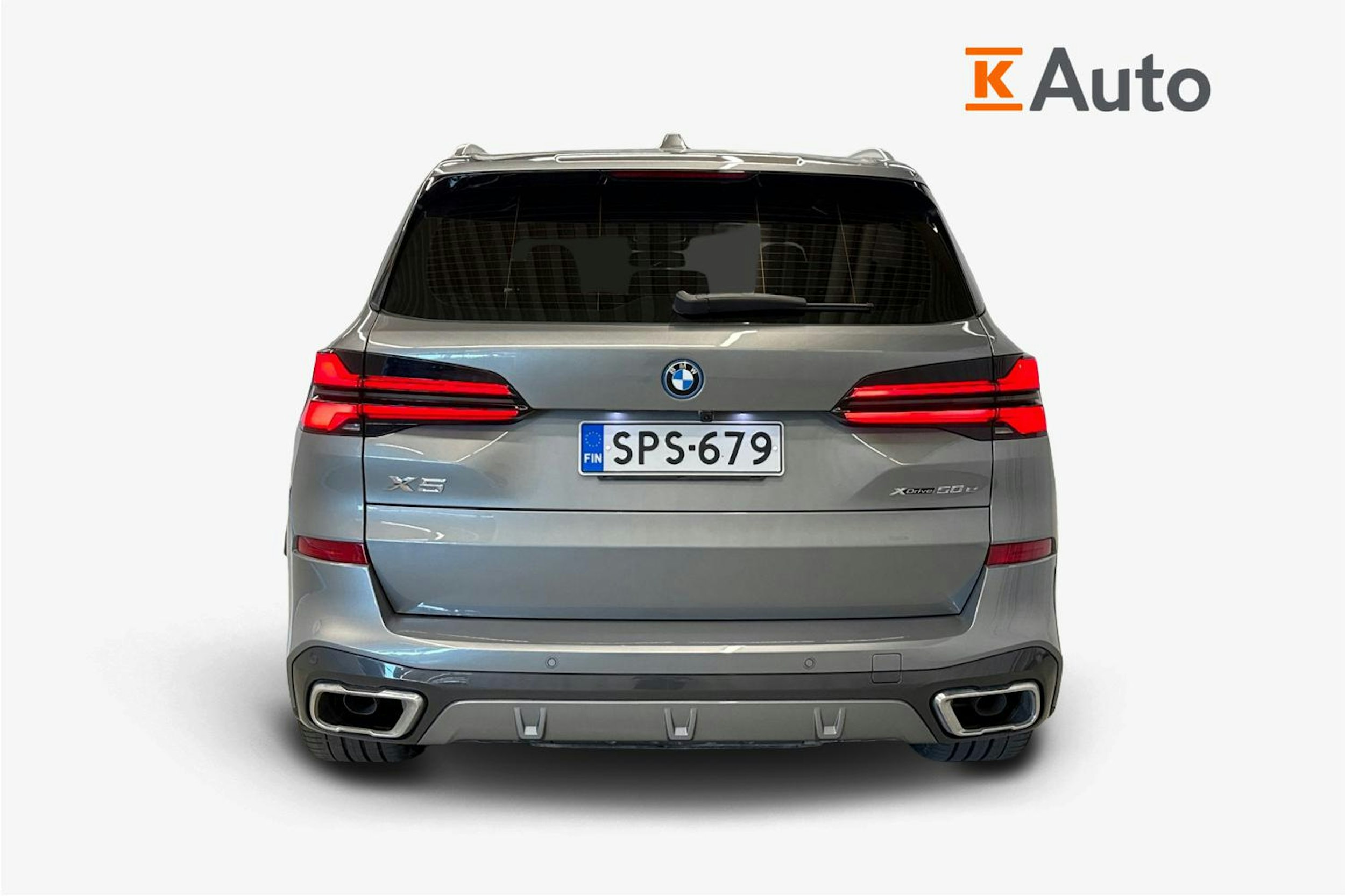 harmaa BMW X5 2024 kuva 3.