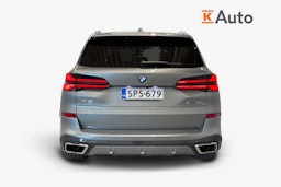 harmaa BMW X5 2024 kuva 3.