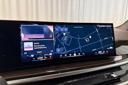 harmaa BMW X5 2024 kuva 15.