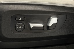 harmaa BMW X5 2024 kuva 29.