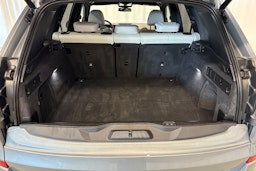 harmaa BMW X5 2024 kuva 32.