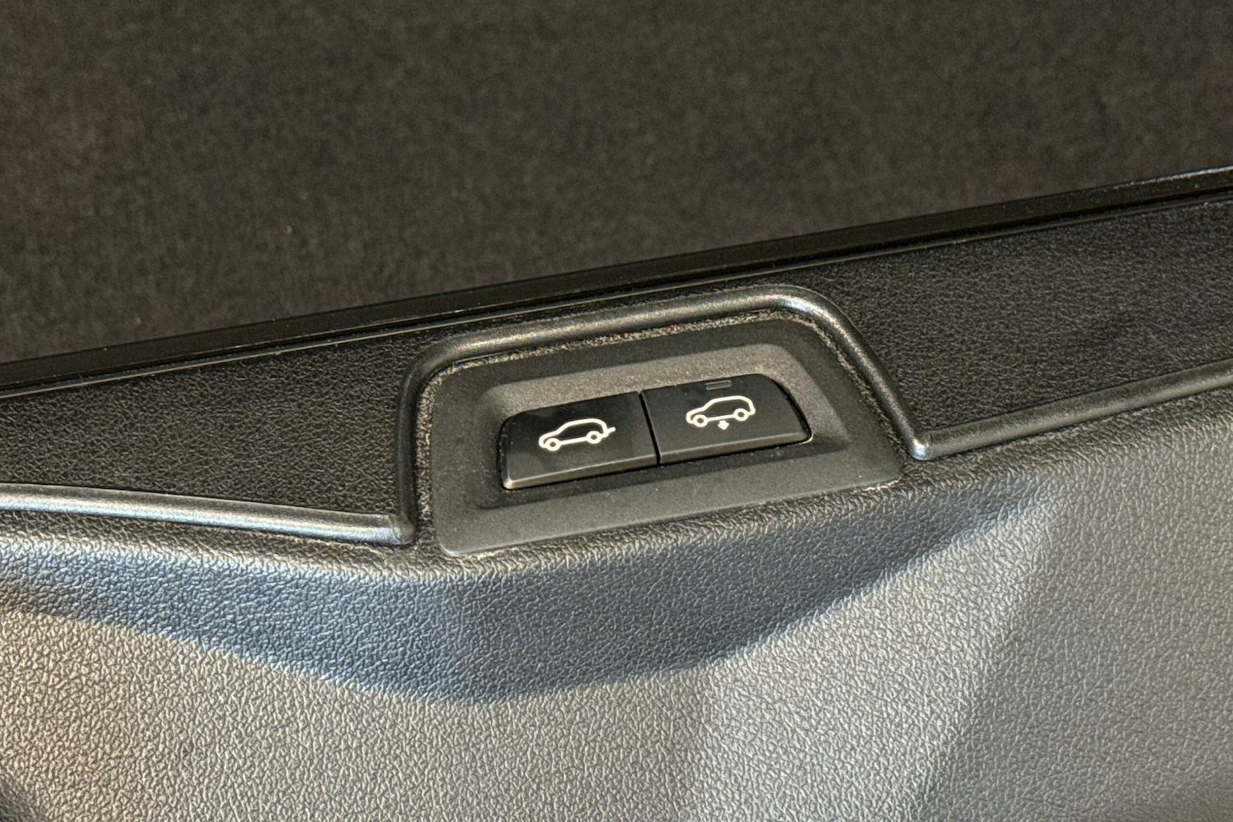 harmaa BMW X5 2024 kuva 35.