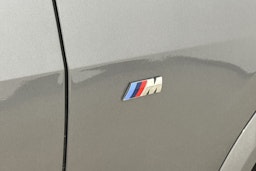 harmaa BMW X5 2024 kuva 39.