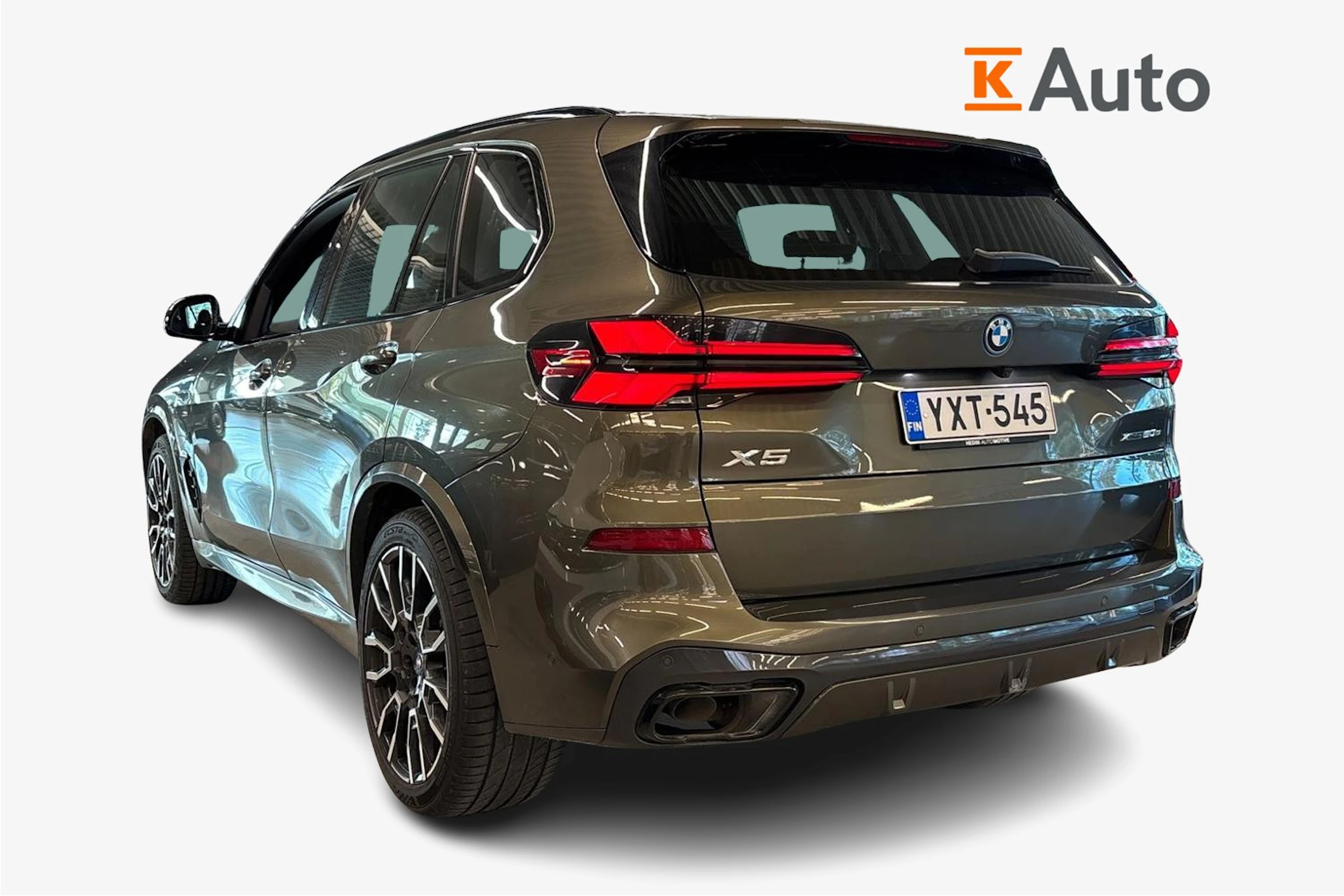Vihreä BMW X5 2024 kuva 2.