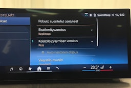 Vihreä BMW X5 xDrive50e 2024 kuva 30.