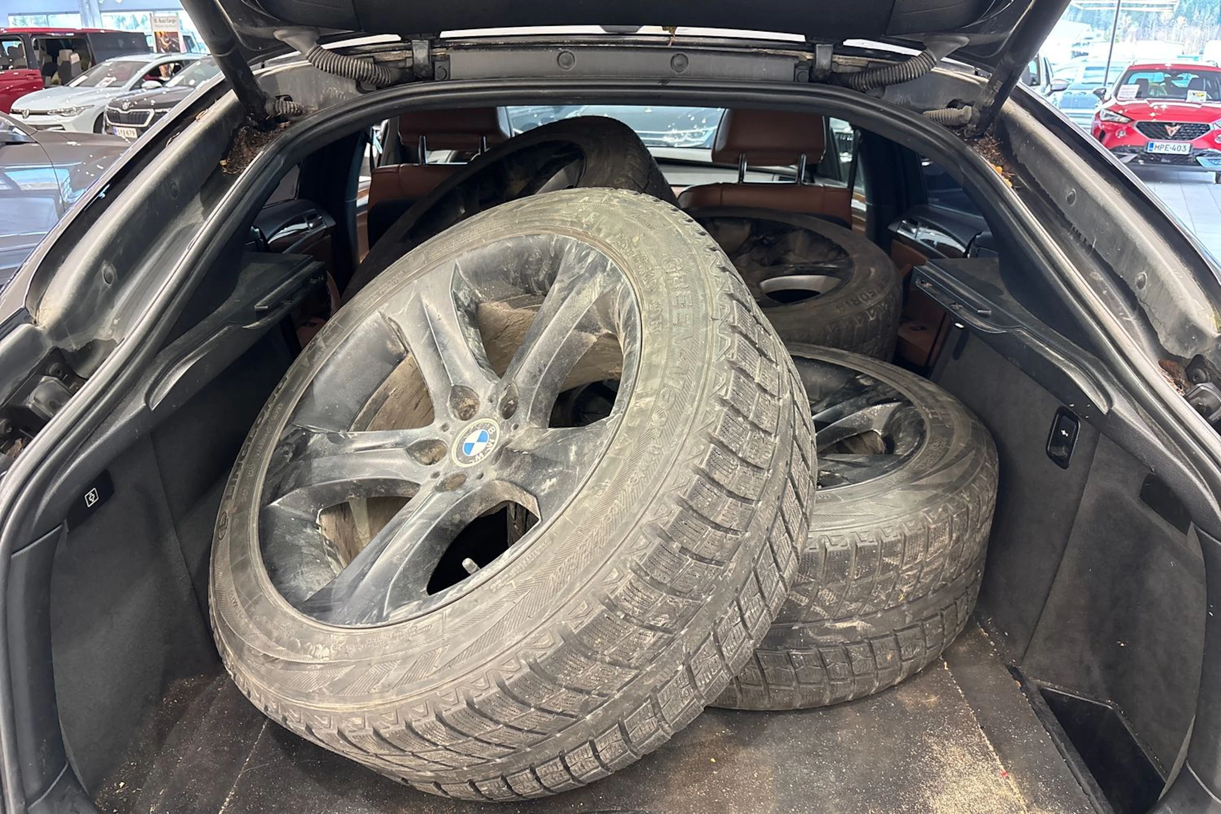 Musta BMW X6 2008 kuva 13.