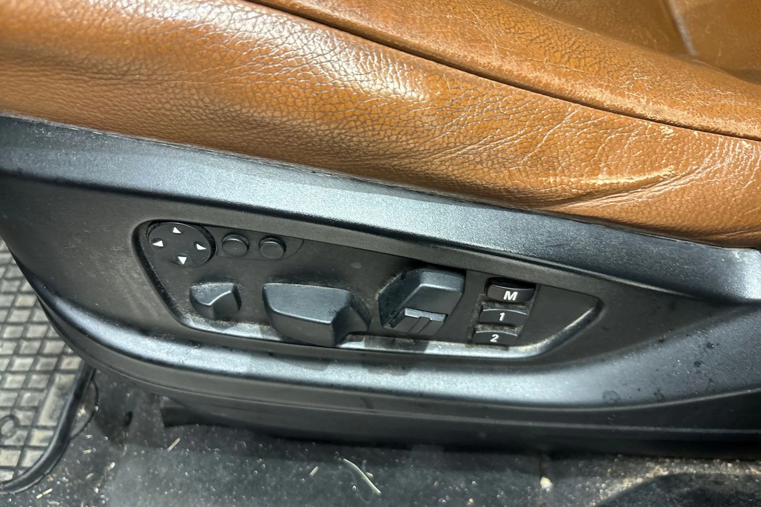 Musta BMW X6 2008 kuva 17.