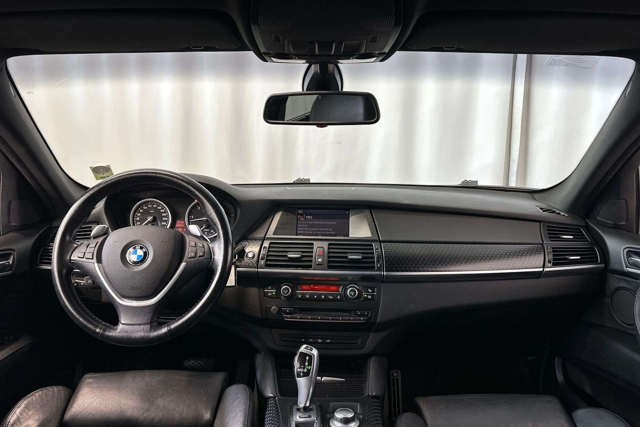 musta BMW X6 2008 kuva 12.