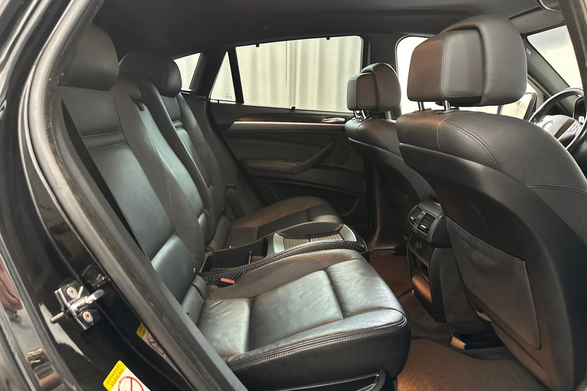musta BMW X6 2008 kuva 13.
