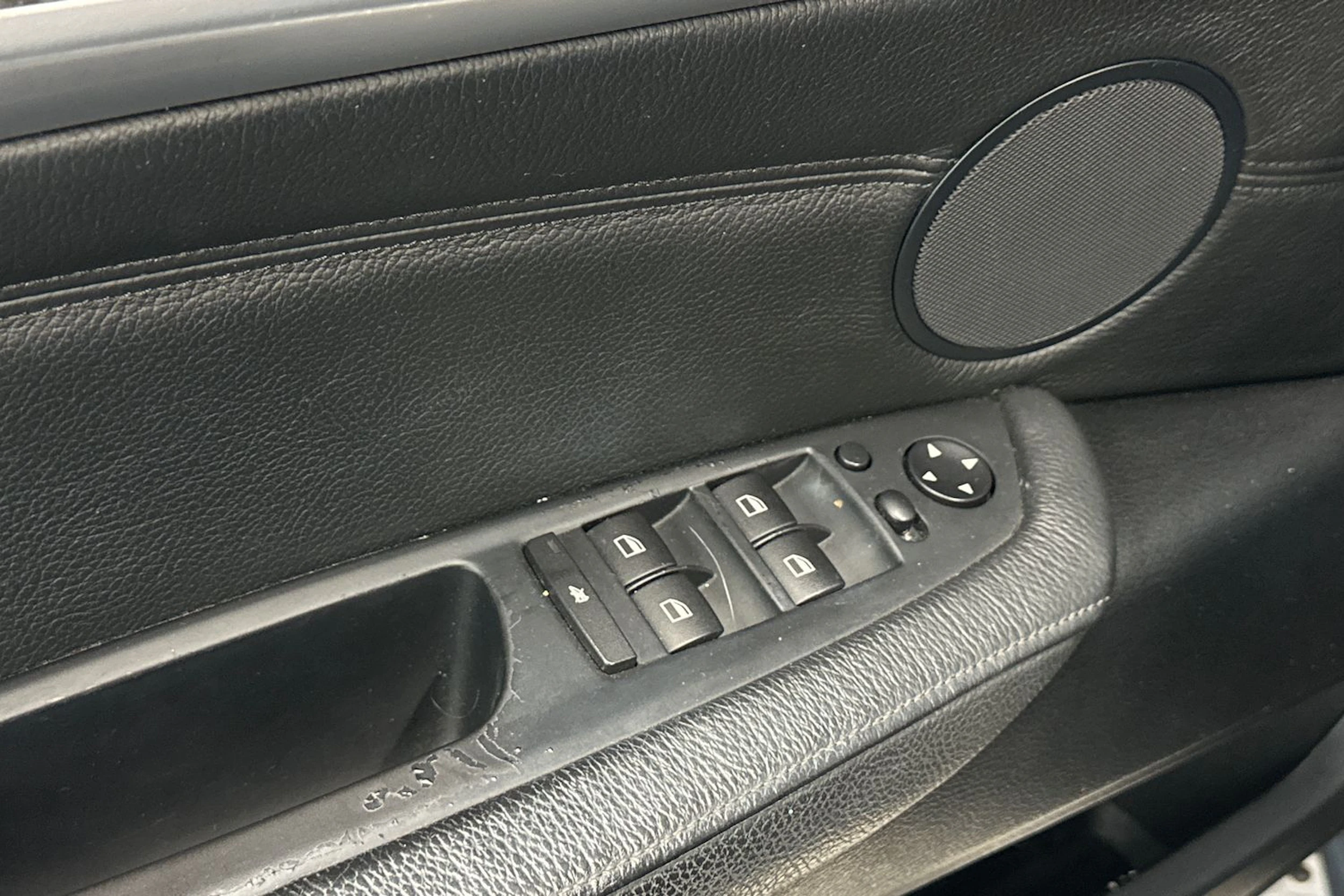 musta BMW X6 2008 kuva 17.