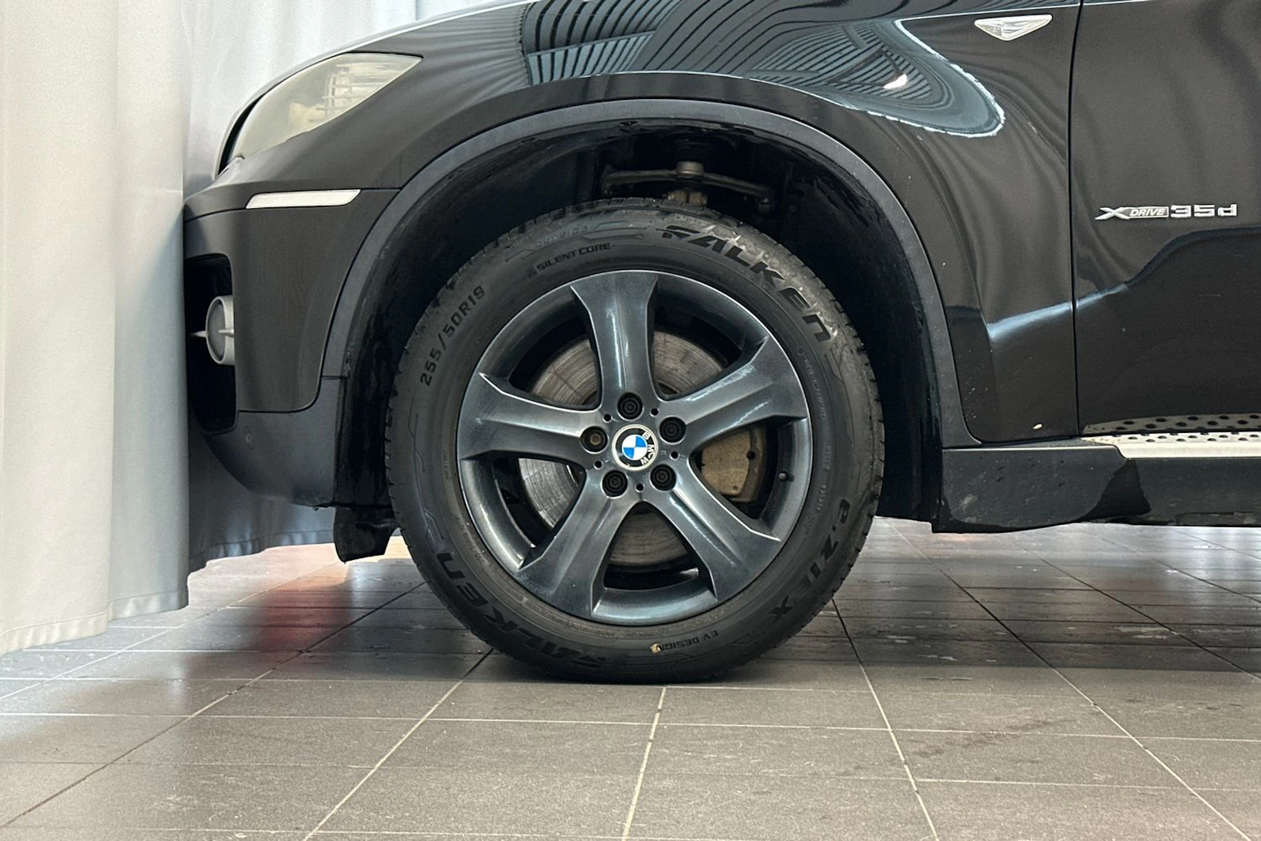 musta BMW X6 2008 kuva 28.
