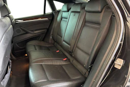 Musta BMW X6 2012 kuva 8.