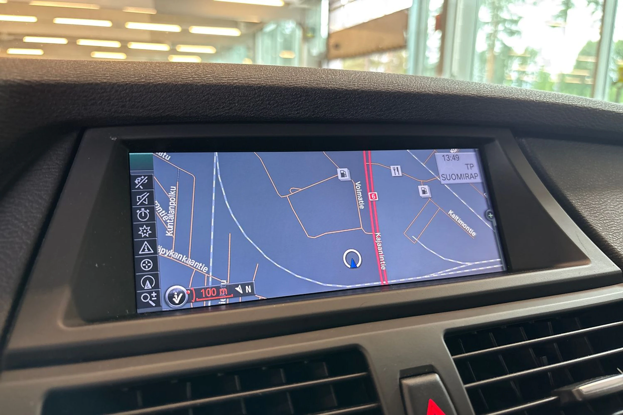 Musta BMW X6 2012 kuva 16.
