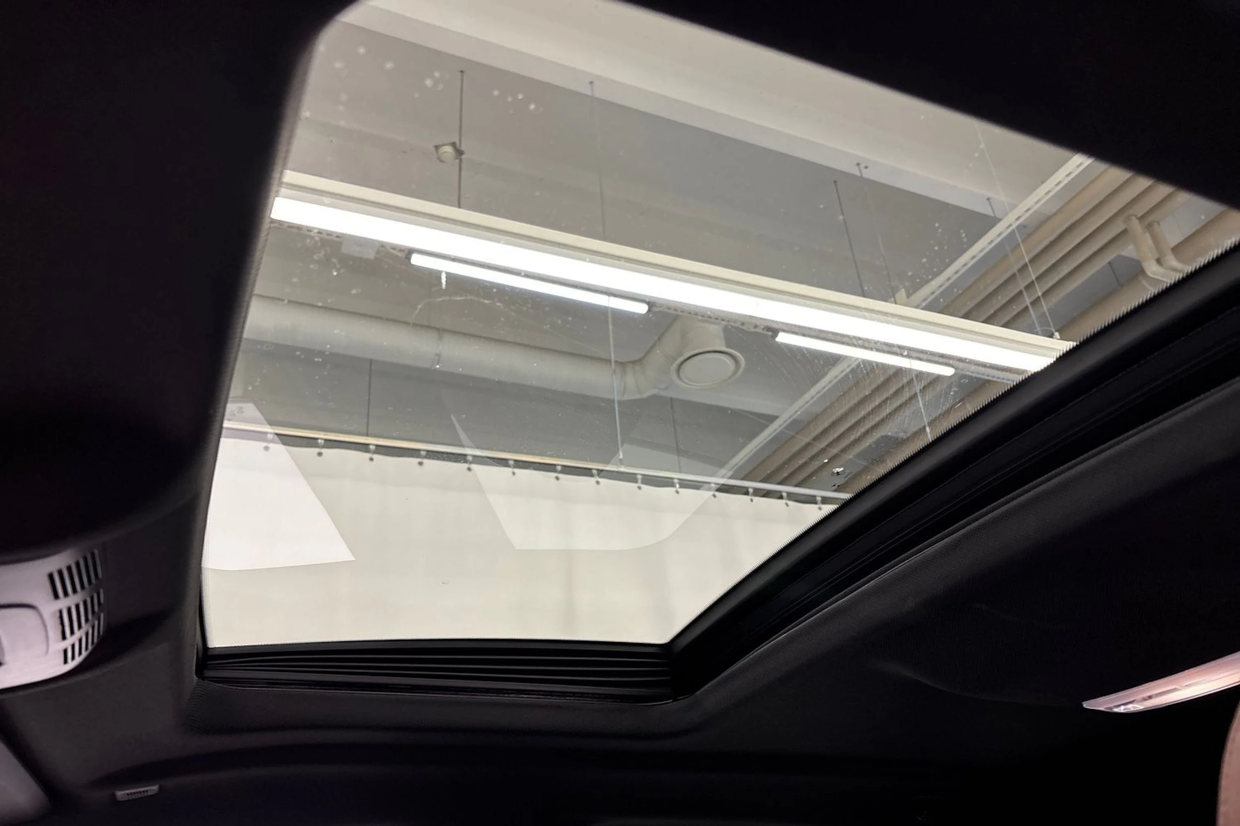 ruskea (beige) BMW X6 2014 kuva 22.