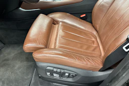 ruskea (beige) BMW X6 2014 kuva 24.