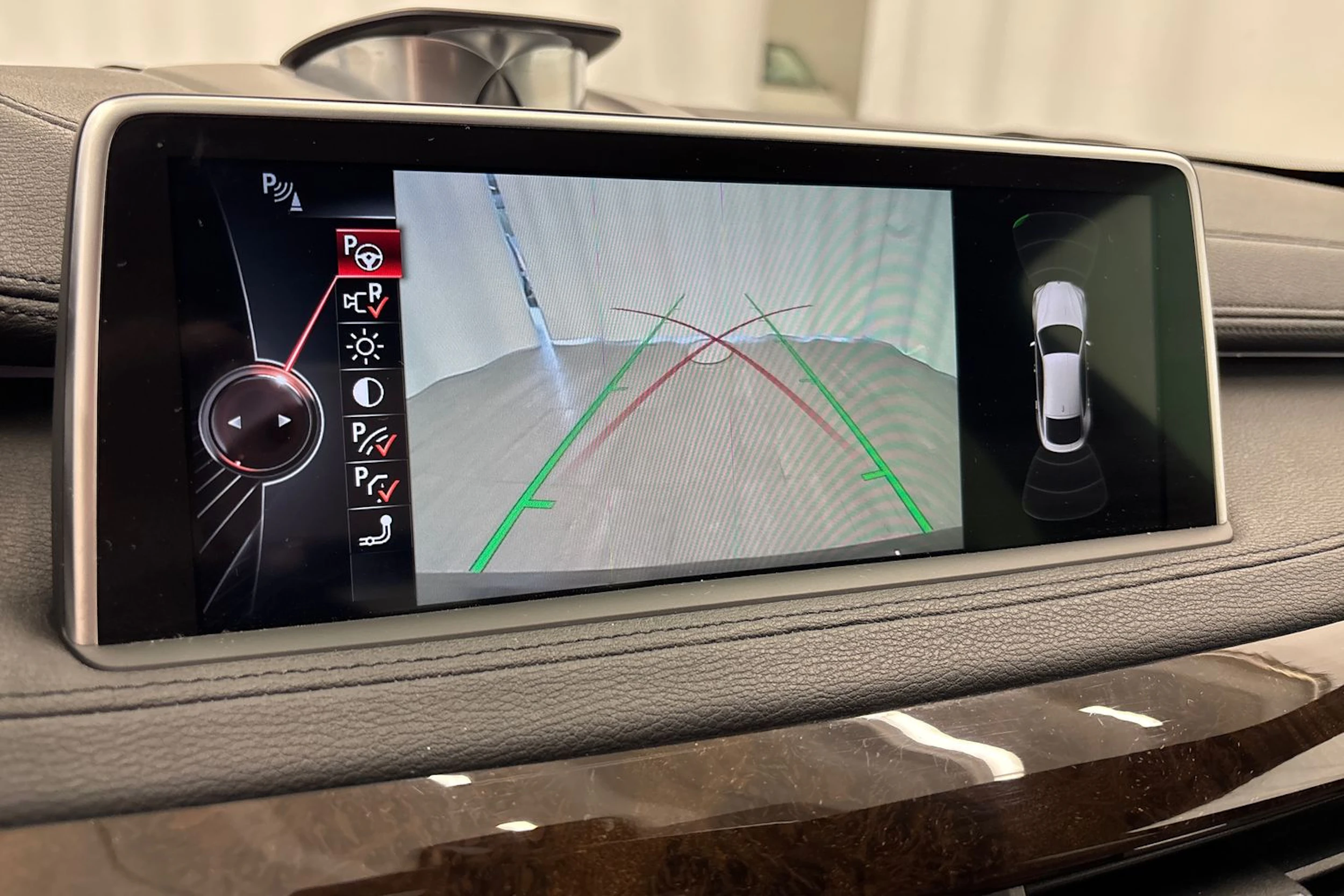 ruskea (beige) BMW X6 2014 kuva 33.