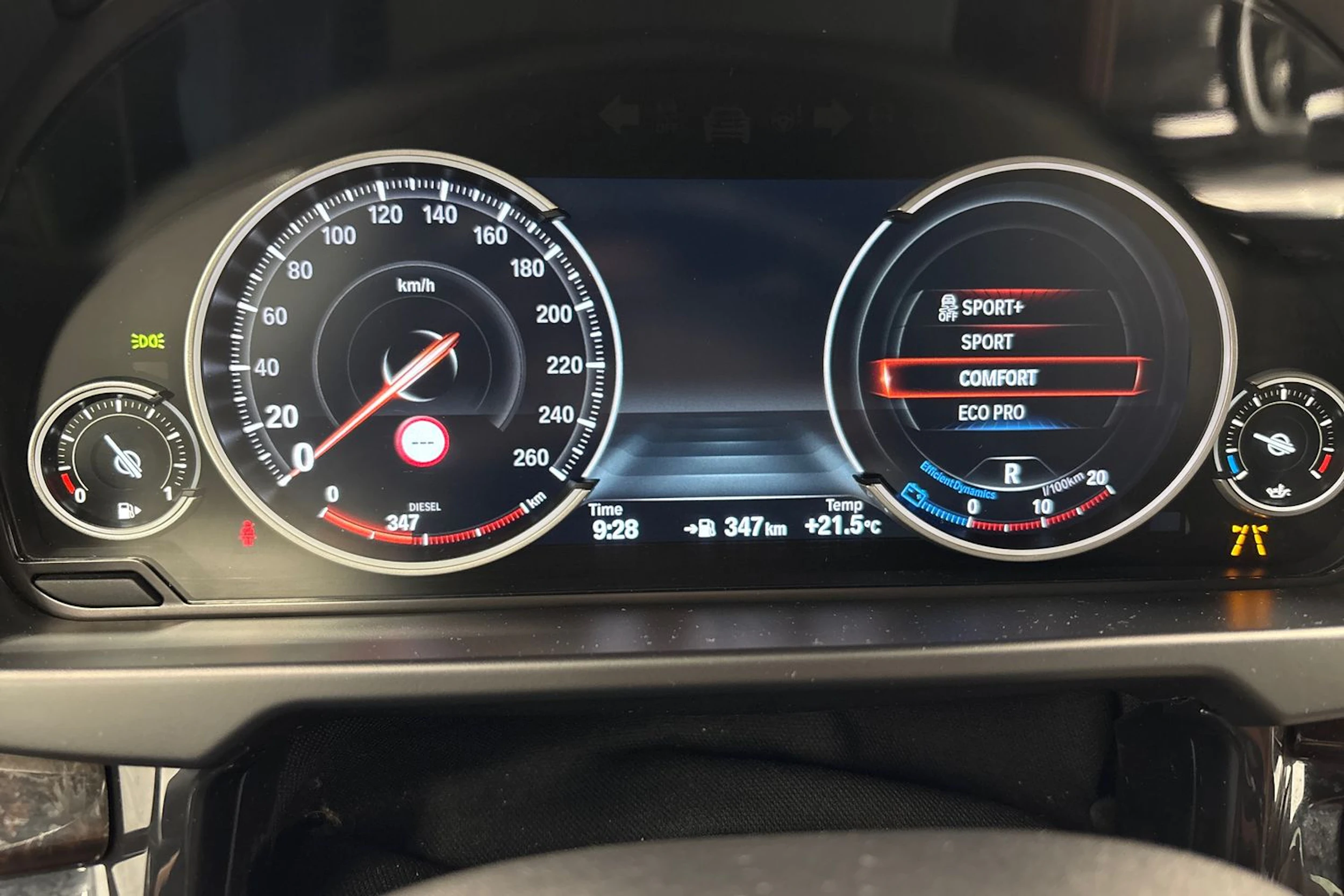 ruskea (beige) BMW X6 2014 kuva 35.