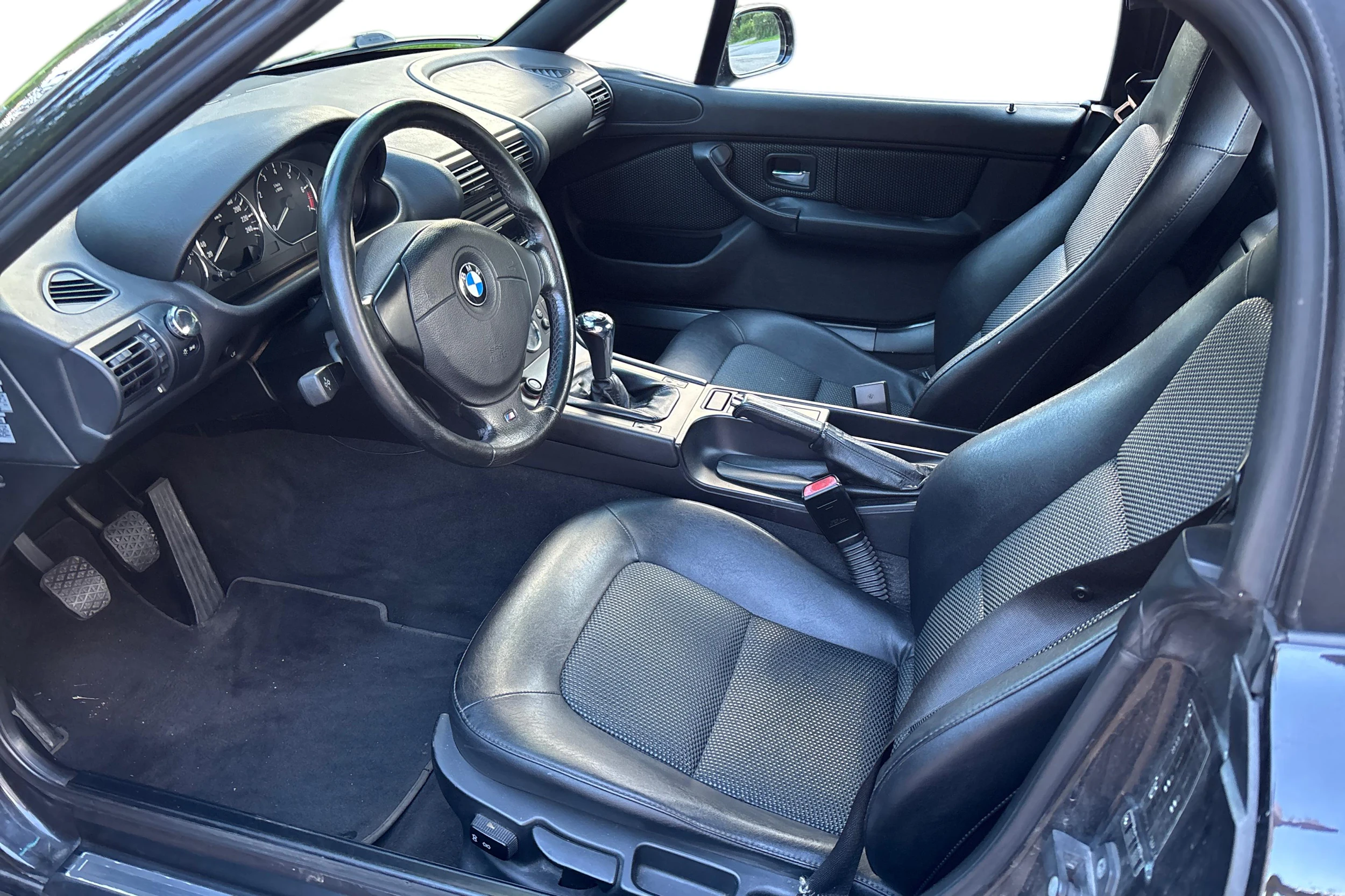 musta BMW Z3 2000 kuva 3.