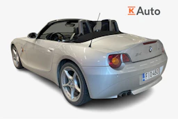 harmaa BMW Z4 2004 kuva 2.