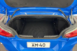 sininen BMW Z4 2019 kuva 8.