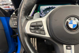 sininen BMW Z4 2019 kuva 12.