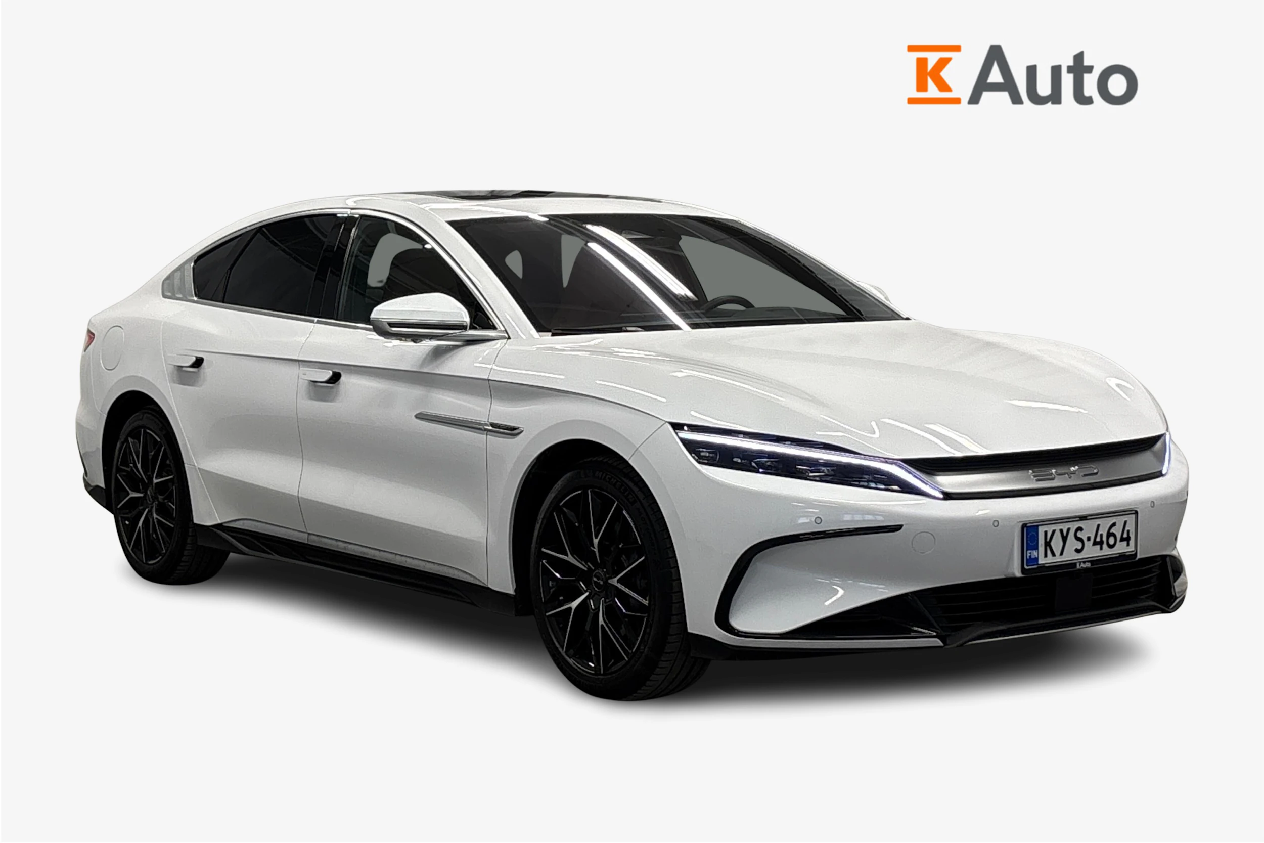 valkoinen BYD Han 2023 kuva 1.