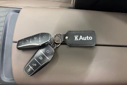Punainen BYD Han 2023 kuva 37.