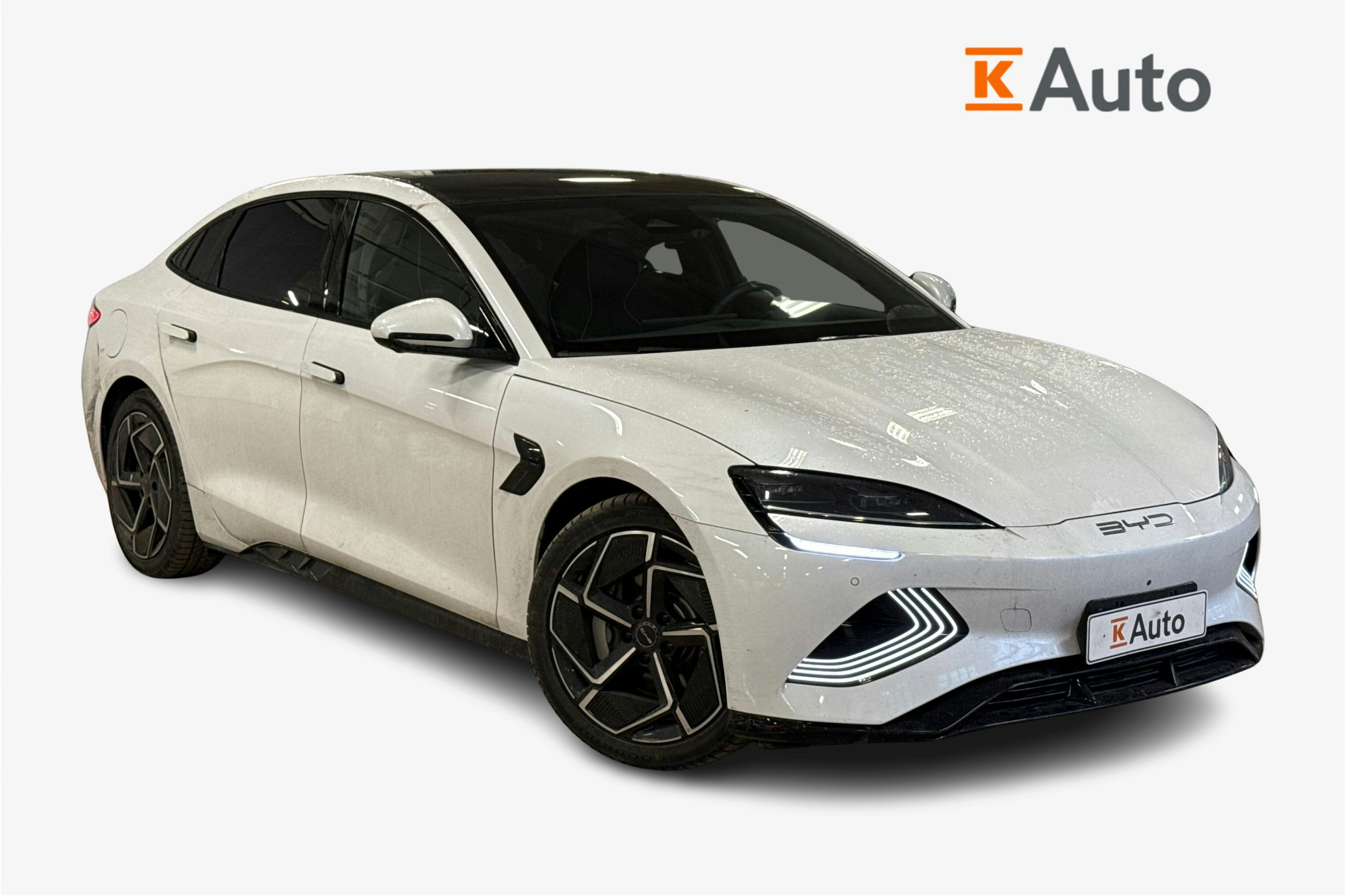 valkoinen BYD Seal 2024 kuva 1.