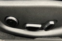 valkoinen BYD Seal 2024 kuva 17.