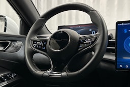 valkoinen BYD Seal 2024 kuva 18.