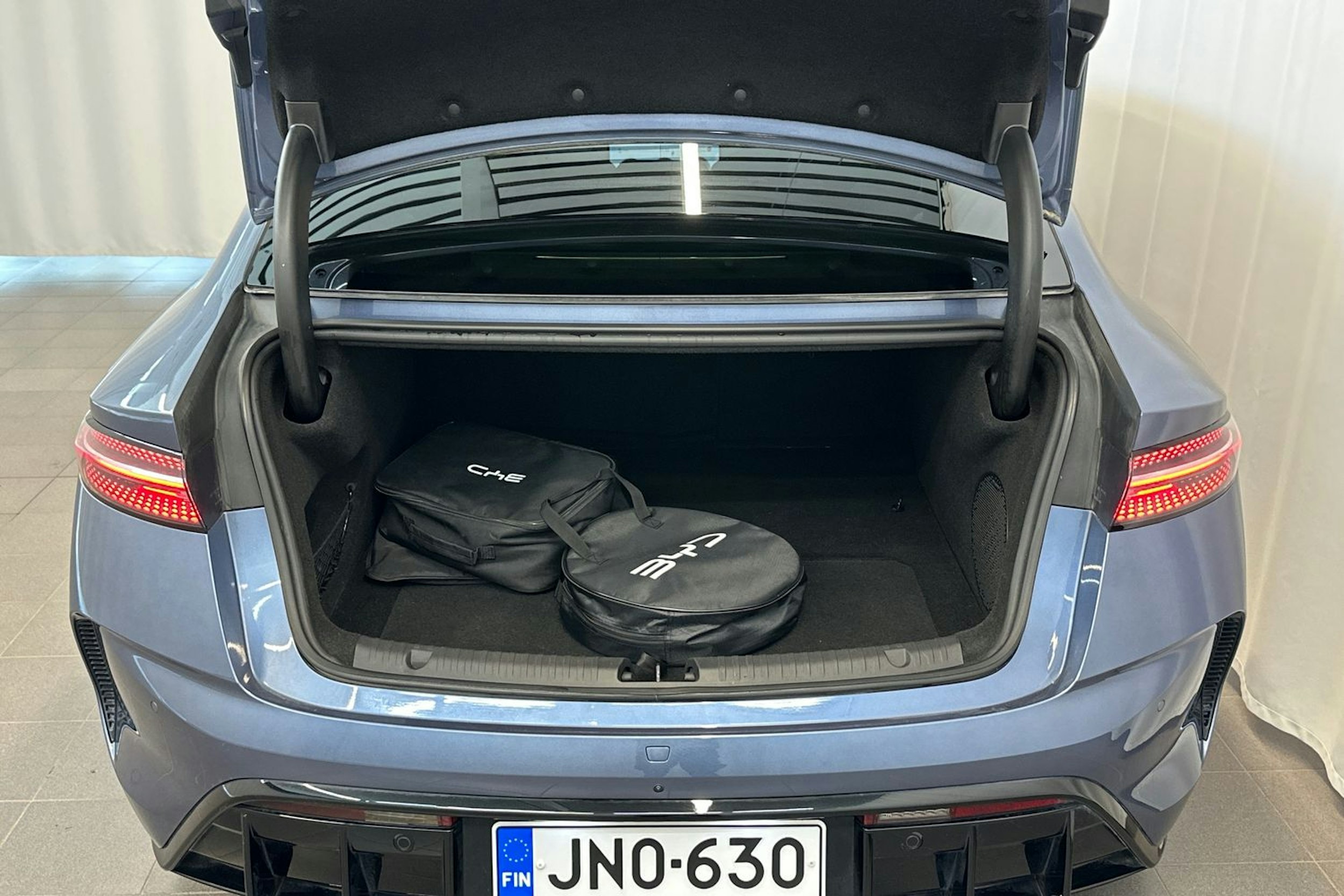harmaa BYD Seal 2024 kuva 14.