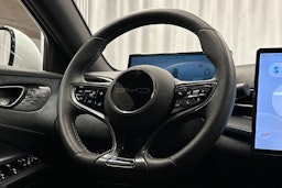 valkoinen BYD Seal 2023 kuva 19.