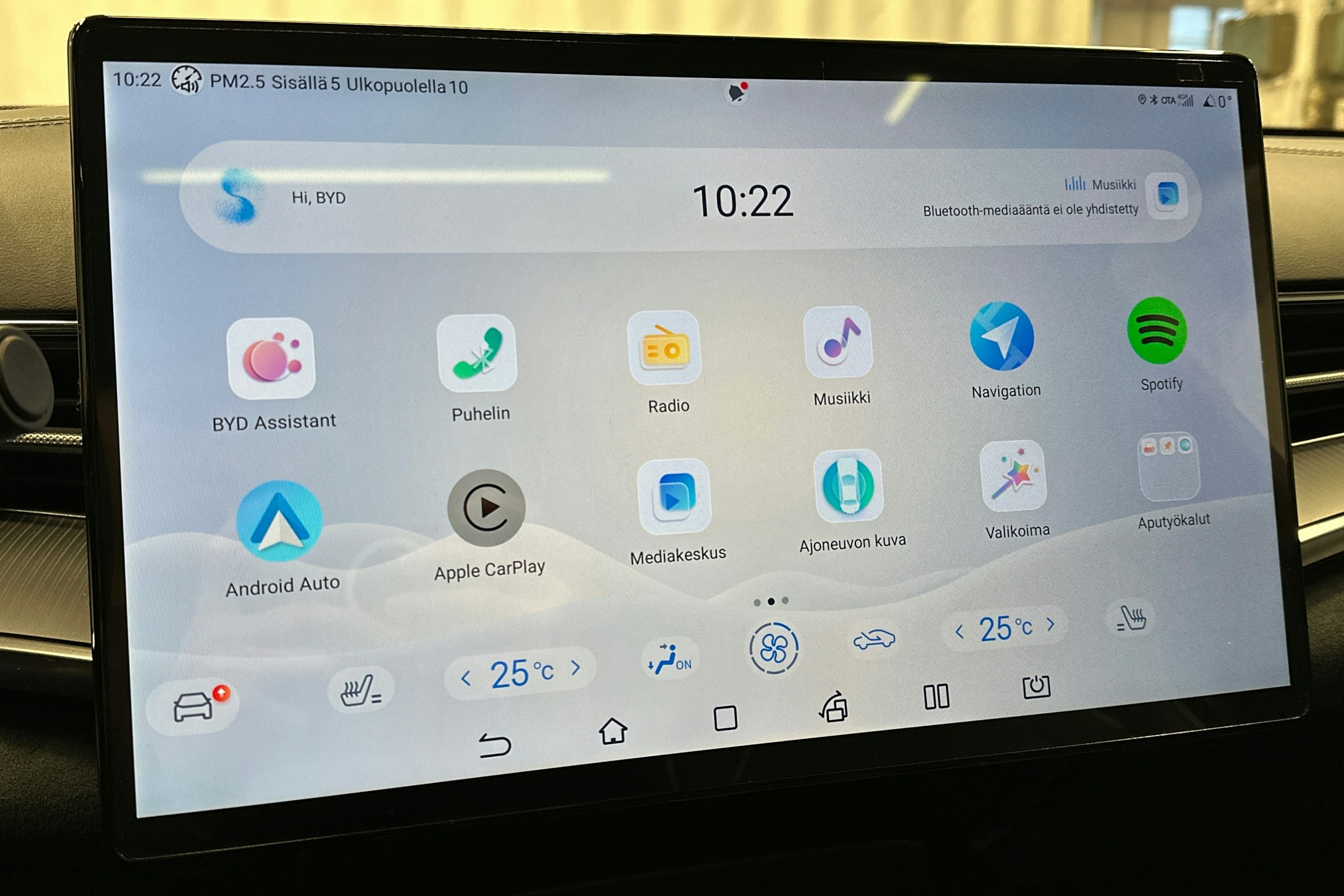 valkoinen BYD Seal 2023 kuva 24.