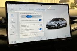 valkoinen BYD Seal 2023 kuva 27.