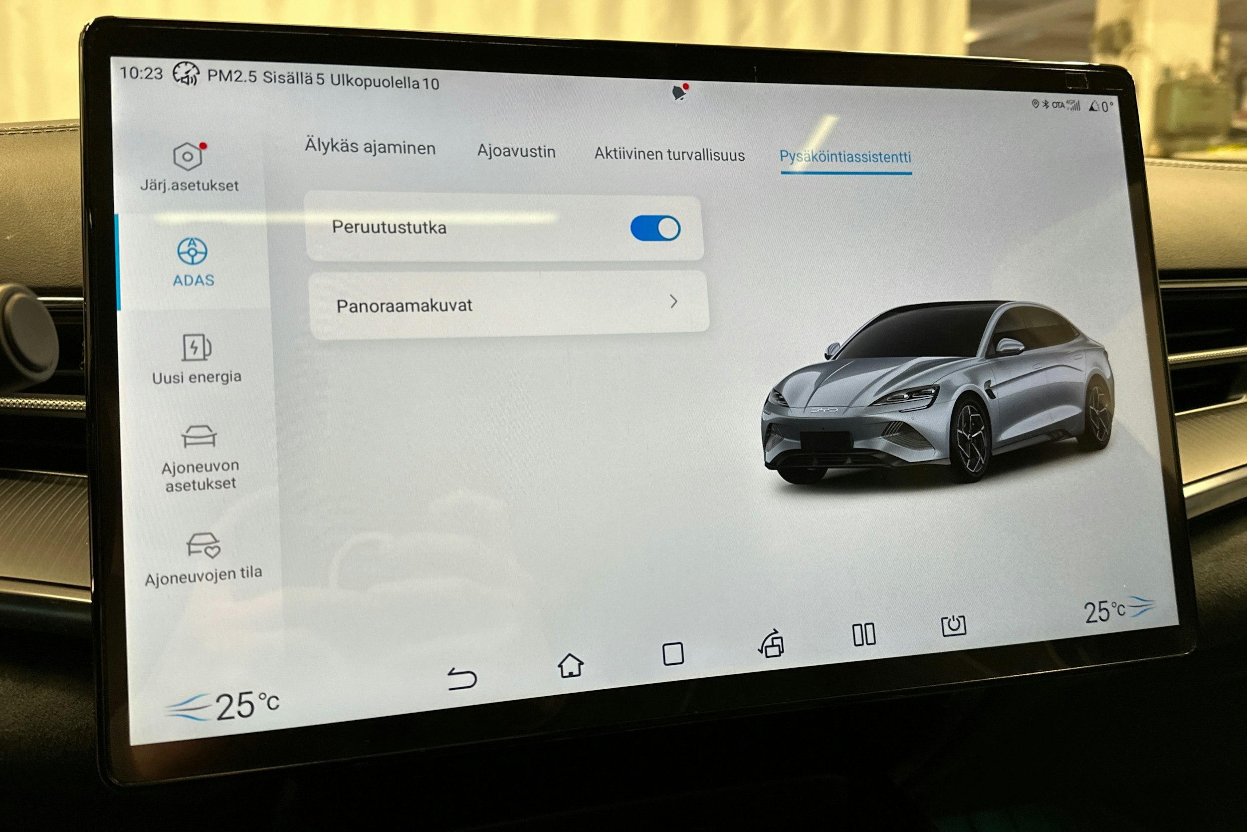 valkoinen BYD Seal 2023 kuva 28.