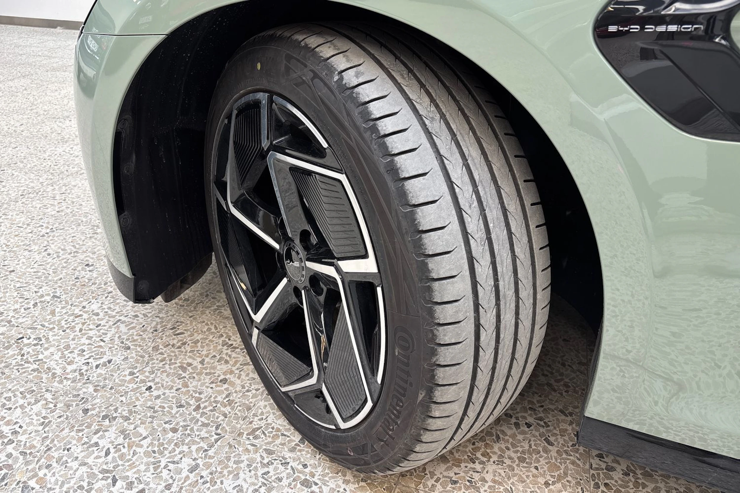 vihreä BYD Seal 2026 kuva 13.