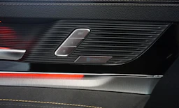 BYD Tang 2022 kuva 12.