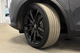 harmaa BYD Tang 2022 kuva 10.