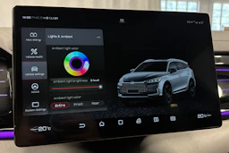 harmaa BYD Tang 2022 kuva 24.
