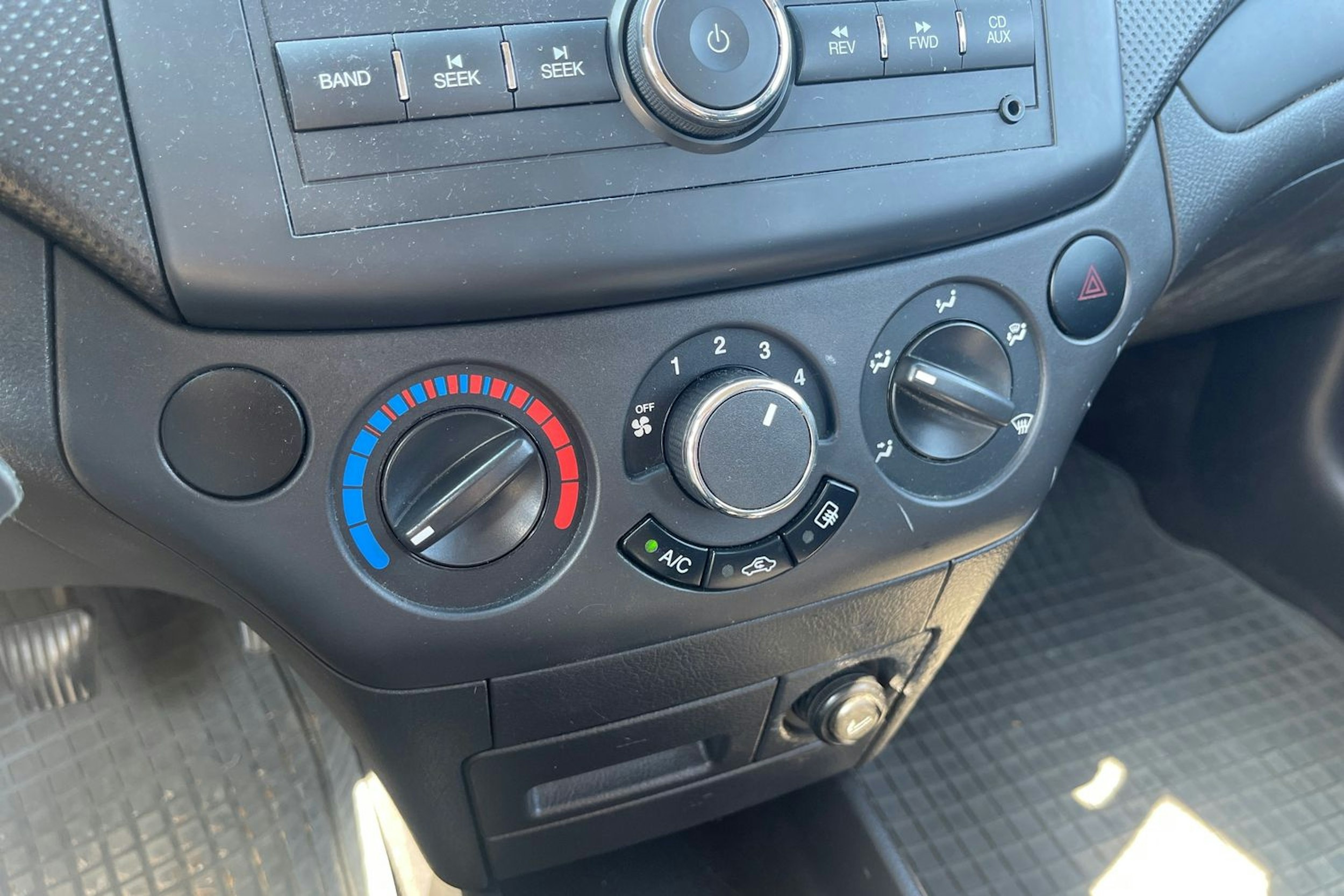 Hopea Chevrolet Aveo 2007 kuva 15.