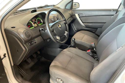 valkoinen Chevrolet Aveo 2011 kuva 6.
